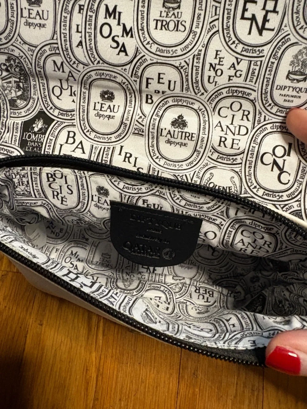 Qatar Airways x Diptyque Cosmetic Pouch